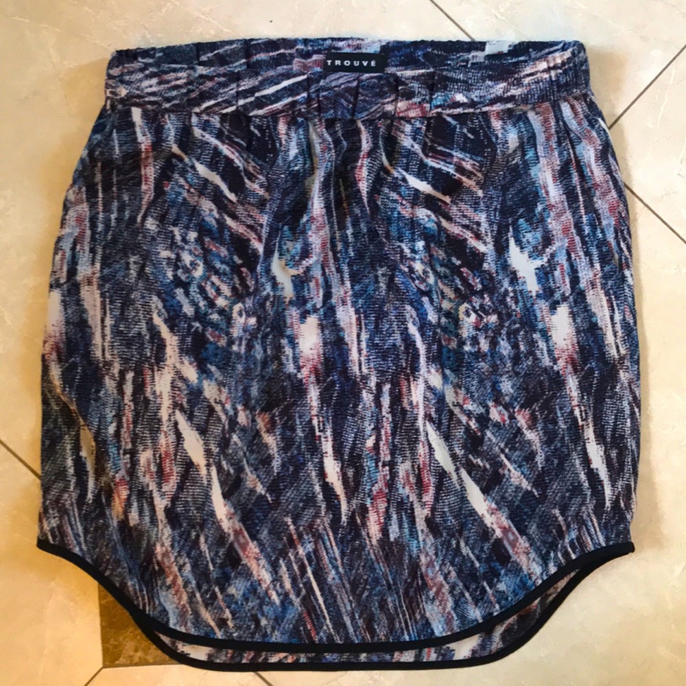 Trouve Pocketed Mini Skirt Size XS